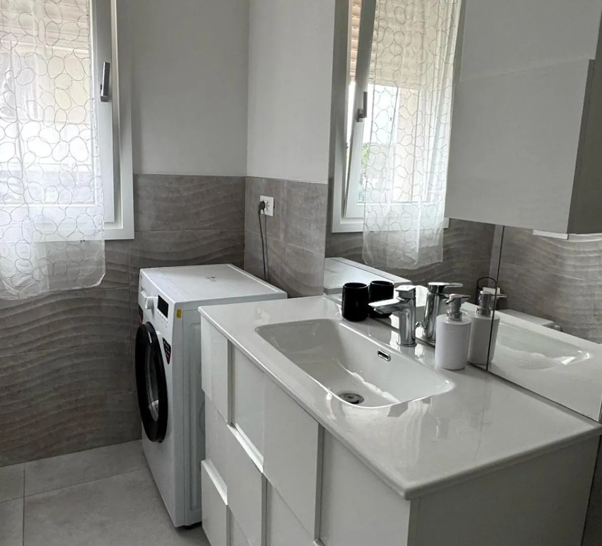 The Lake Breeze - Residence With Pool Peschiera del Garda