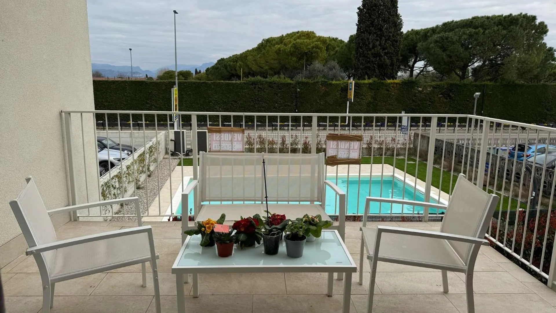 Apartment The Lake Breeze - Residence With Pool Peschiera del Garda