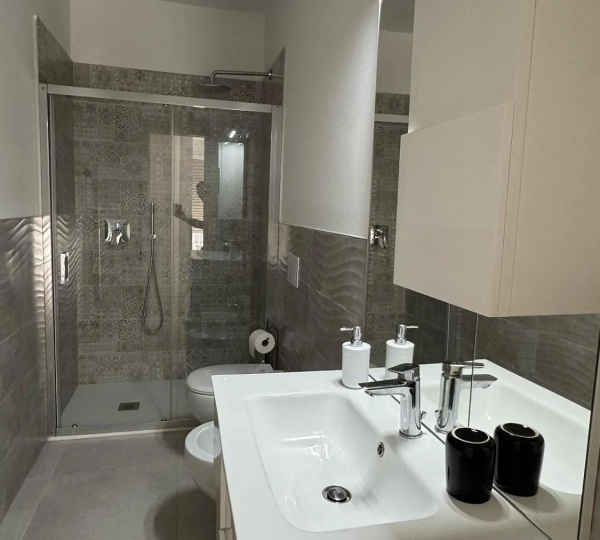 Apartment The Lake Breeze - Residence With Pool Peschiera del Garda